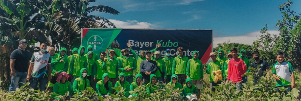 Bayer Philippines empowers 100 women as Community Champion Farmers along with training 1,500 women on Family Planning in its Bayer Kubo, Manaoag,&nbsp;Pangasinan